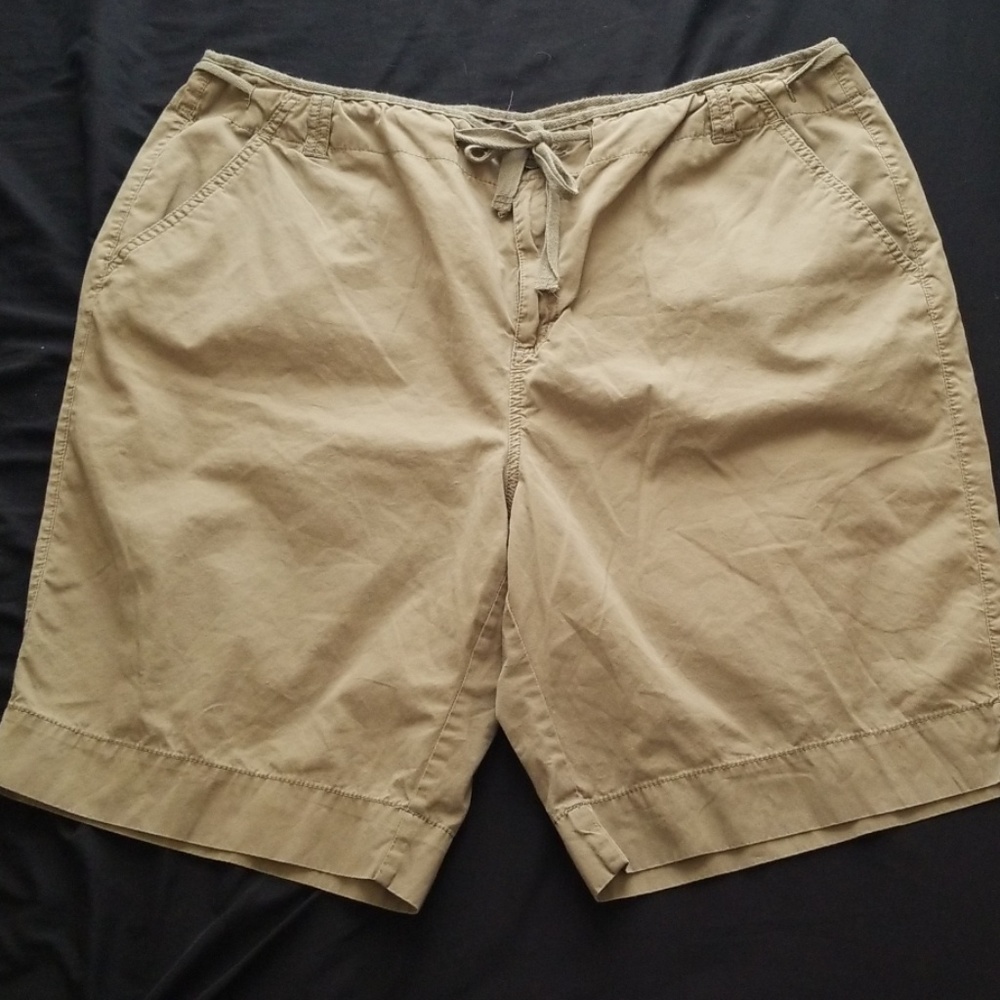 St John's Bay shorts sz 22W
